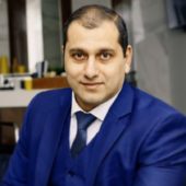 Артем Хачатрян Артем Хачатрян