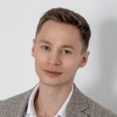 Роман Штеер Роман Штеер