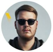 Виктор Глазунов